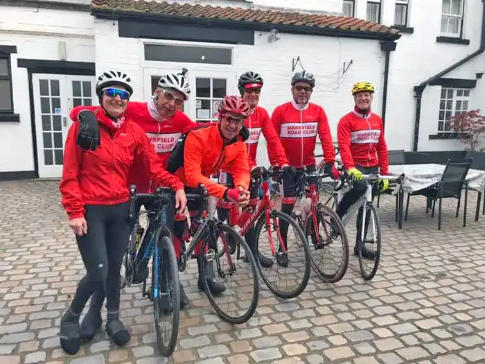 MRC riders at Chillipetals Cafe Tuxford